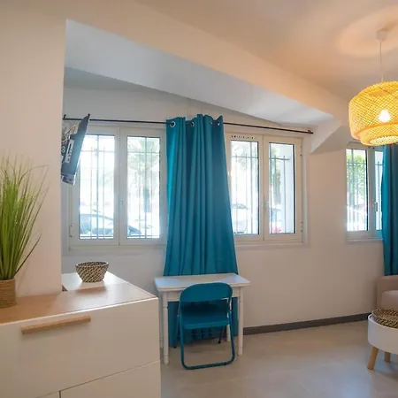 Appartement Cosy Au Coeur De Avenue De Fabron *